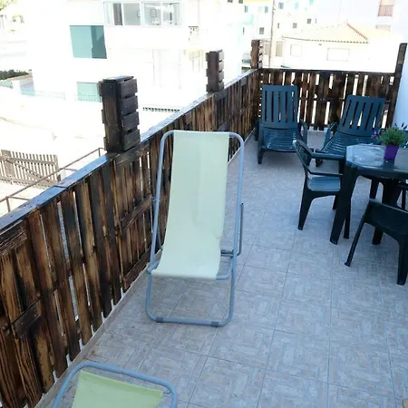 Hostel The Port - Beach Praia da Lourinhã
